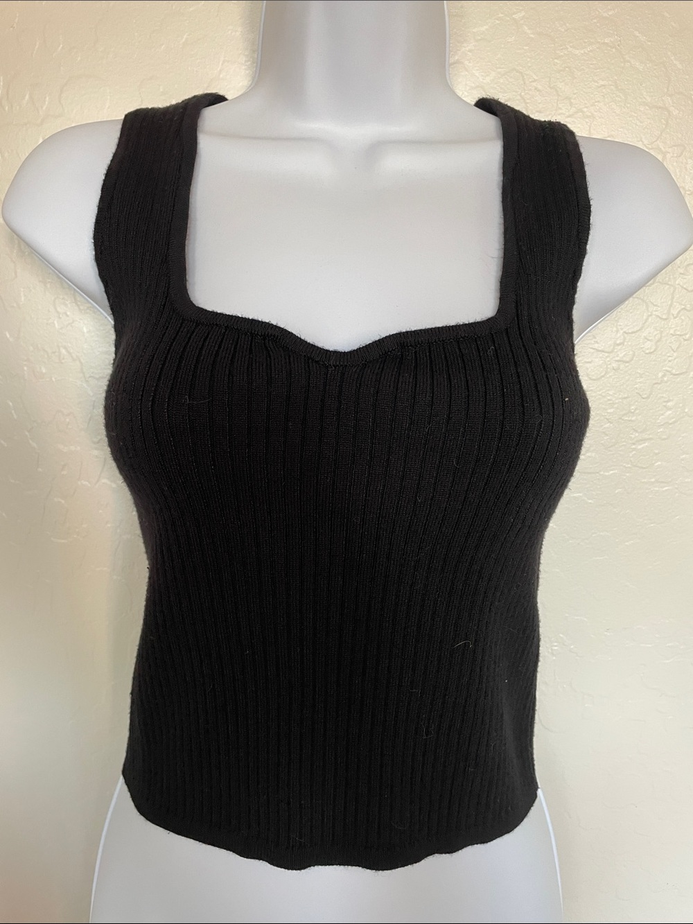 Avec Les Filles Black Ribbed Sweetheart Tank